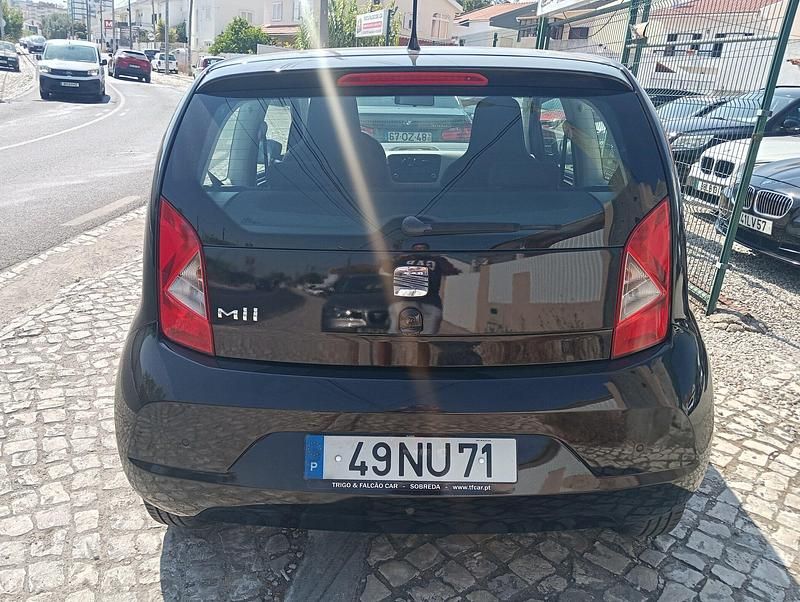 Usado Seat Mii Reference 60 HP (44 kW) 2013 Preto Citadino