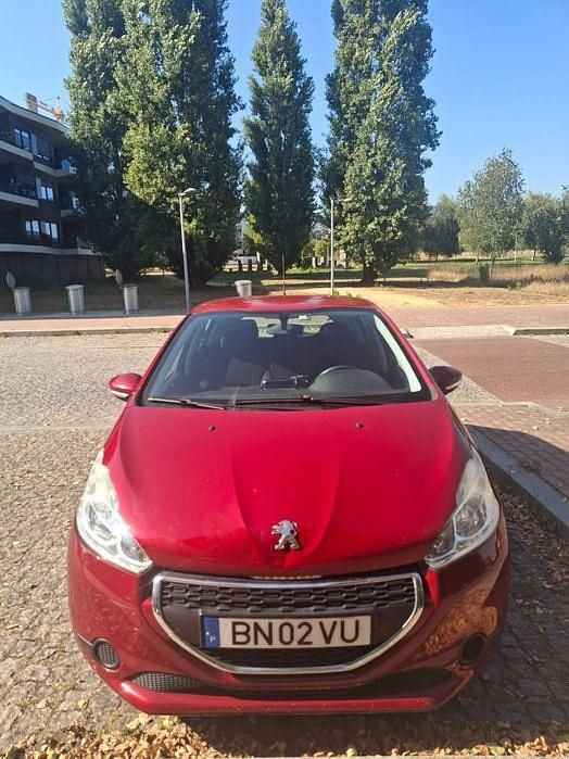 Usado 2013 Peugeot 208 Citadino | € 7.000 (Preço justo) - Imagem 1/4