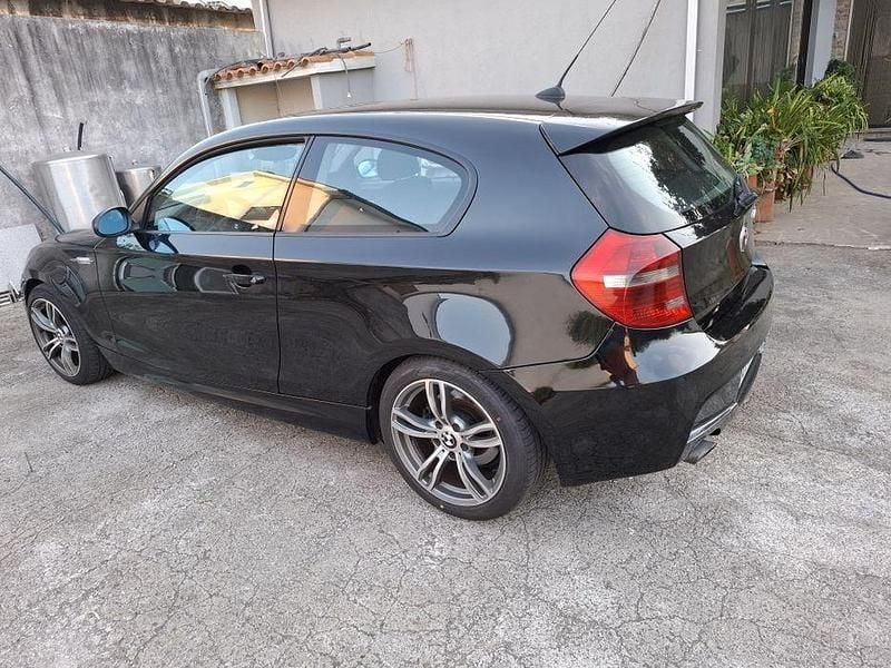 Usado 2007 BMW 120 Citadino | € 10.500 (Caro) - Imagem 1/4