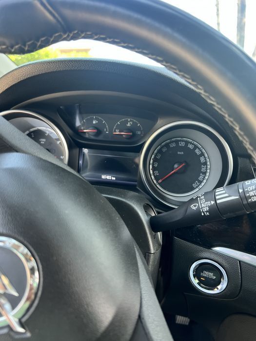 Usado 2017 Opel Astra Sedan | € 8.000 (Bom preço) - Imagem 1/4