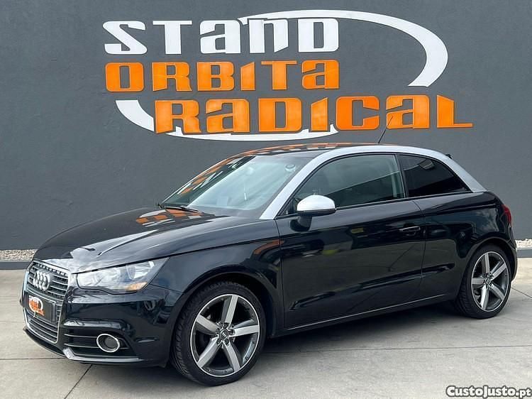 Preto Usado 2011 Audi A1 Attraction Citadino | € 9.900 (Preço justo) - Imagem 1/1