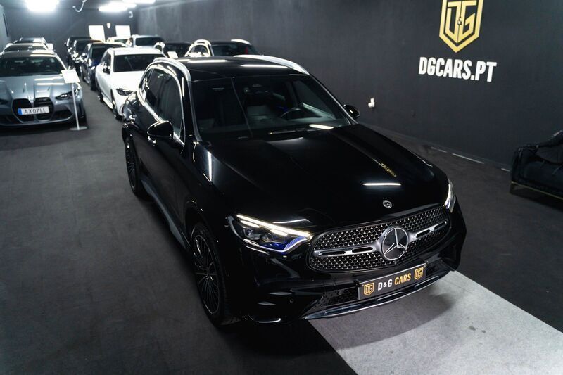 Preto Usado 2023 Mercedes GLC300 SUV | € 59.900 (Preço justo) - Imagem 1/4