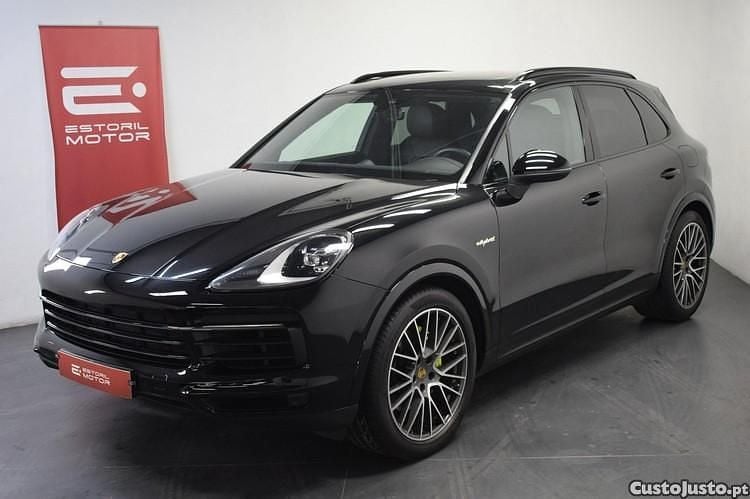 Preto Usado 2020 Porsche Cayenne SUV | € 74.500 (Super Preço) - Imagem 1/1