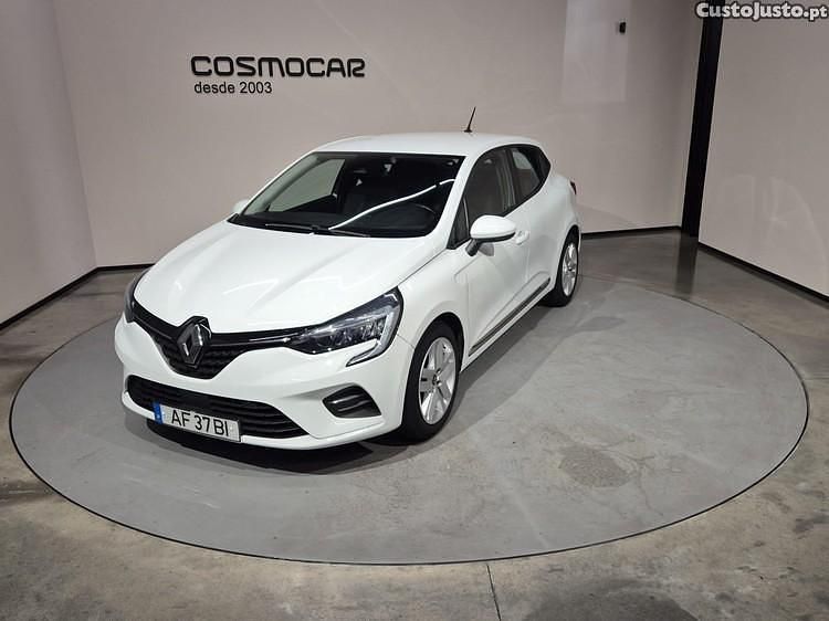 Usado Renault Clio V 86 HP (63 kW) 2021 Branco