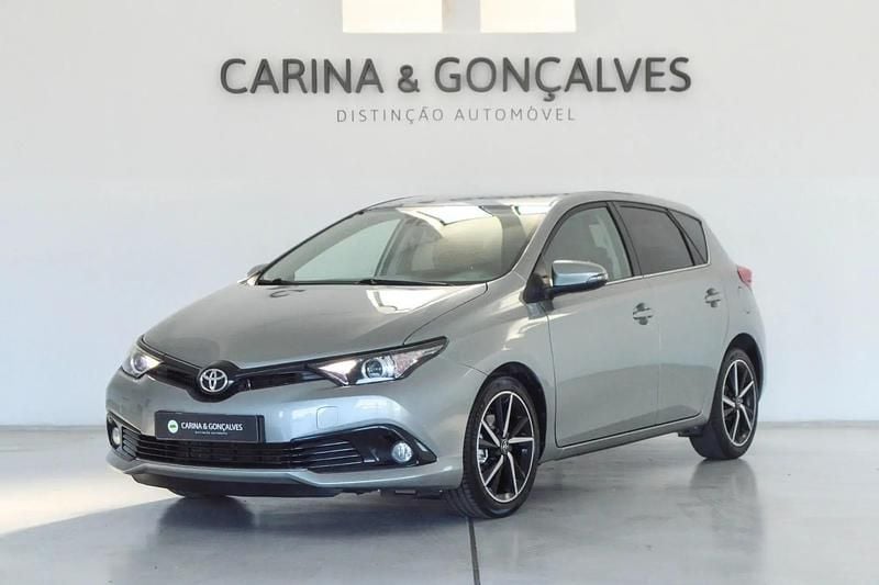 Cinza Usado 2018 Toyota Auris Comfort Citadino | € 17.750 (Preço justo) - Imagem 1/4
