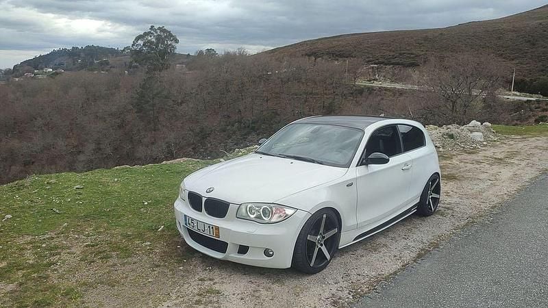 Usado 2009 BMW 118 Citadino | € 12.000 (Preço justo) - Imagem 1/4