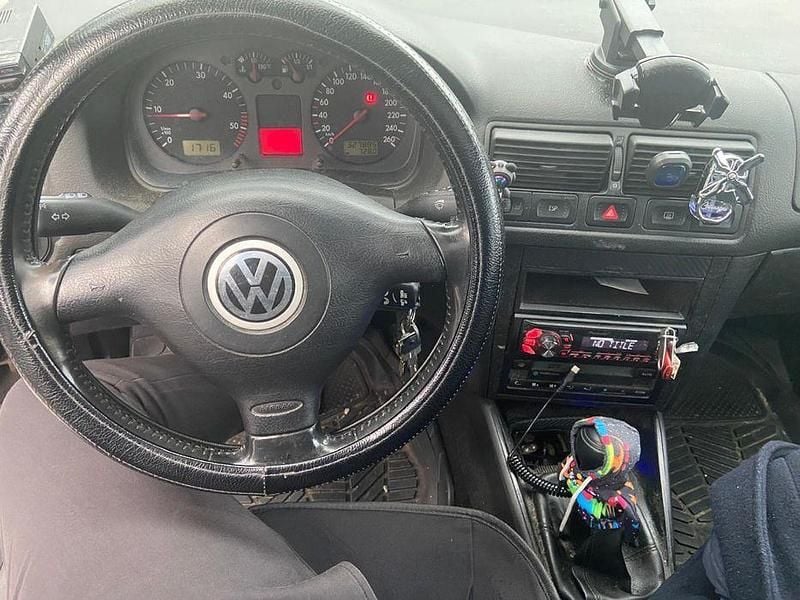 Usado VW Golf IV 110 HP (80 kW) 2000