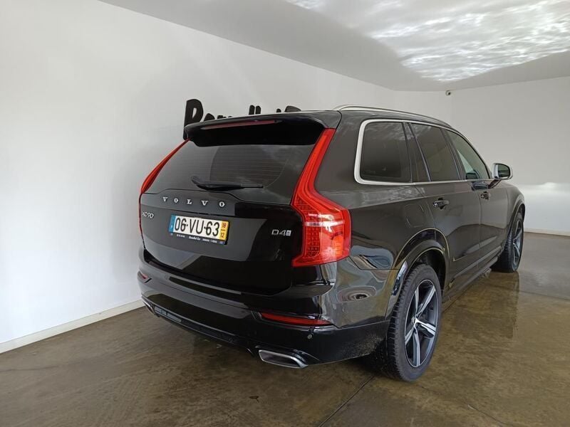 Usado Volvo XC90 190 HP (139 kW) 2018 Preto SUV