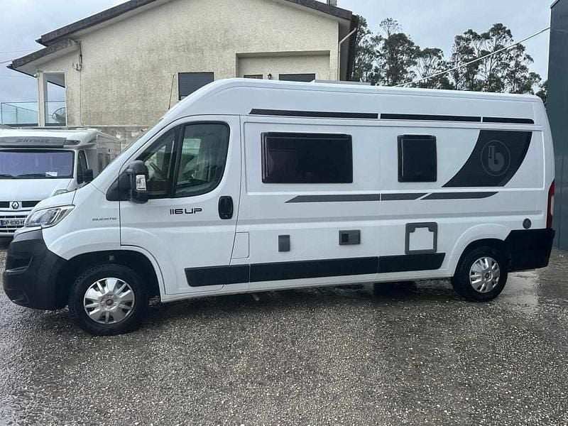 Usado Fiat Ducato 140 HP (102 kW) 2020 Branco Van