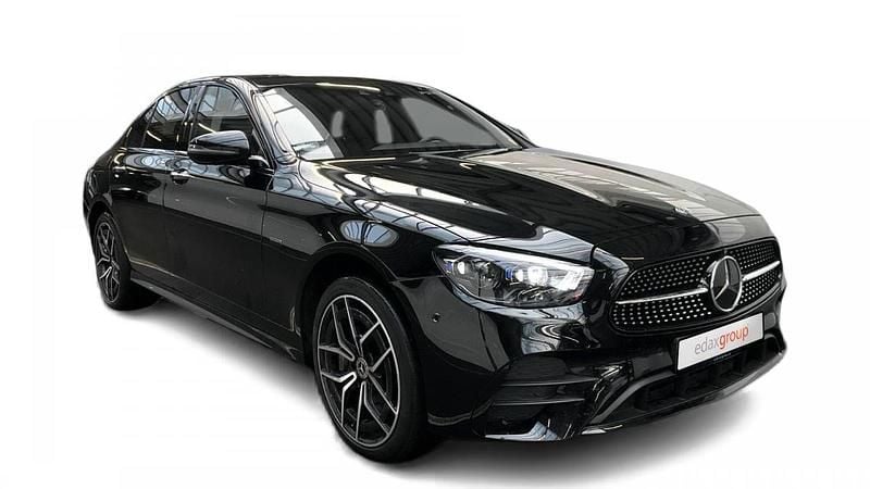 Usado Mercedes E300 AMG line 306 HP (225 kW) 2020 Preto Sedan