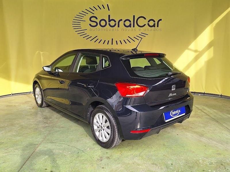 Usado Seat Ibiza Style 95 HP (69 kW) 2022 Azul