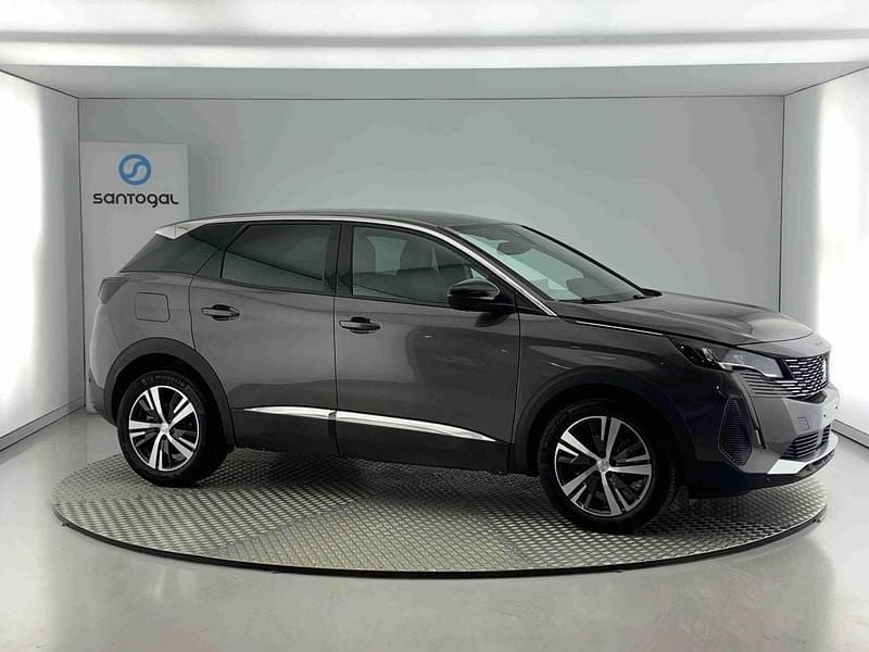 Cinzento Usado 2023 Peugeot 3008 Allure Carrinha | € 28.990 (Preço justo) - Imagem 1/4