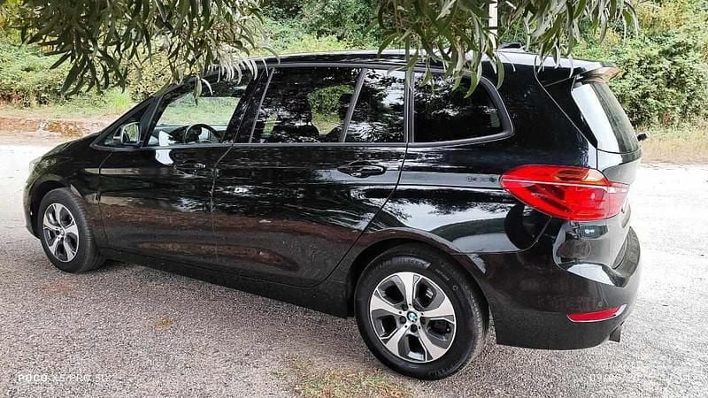 Usado BMW 218 150 HP (110 kW) 2016 Preto Carrinha