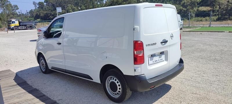 Usado Opel Vivaro 122 HP (89 kW) 2020 Branco Monovolume