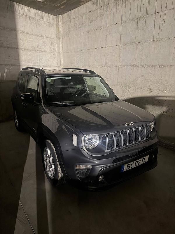 Cinza Usado 2023 Jeep Renegade Limited SUV | € 23.500 (Preço justo) - Imagem 1/1