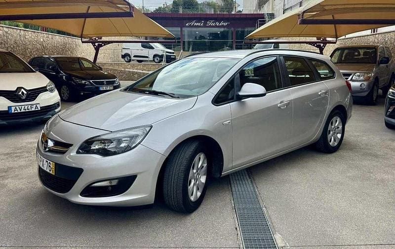 Cinzento Usado 2015 Opel Astra Sport Carrinha | € 8.900 (Bom preço) - Imagem 1/4