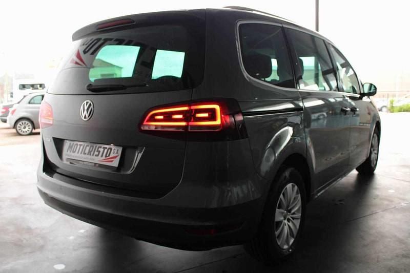 Usado VW Sharan 150 HP (110 kW) 2020 Cinzento Monovolume