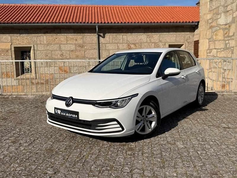 Branco Usado 2021 VW Golf VIII Style | € 17.490 (Preço justo) - Imagem 1/4