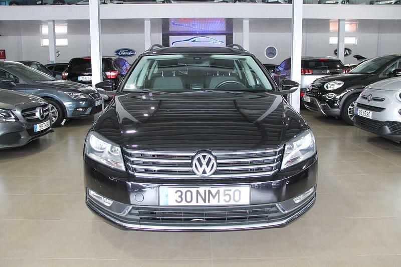 Usado VW Passat 105 HP (77 kW) 2013 Preto Carrinha