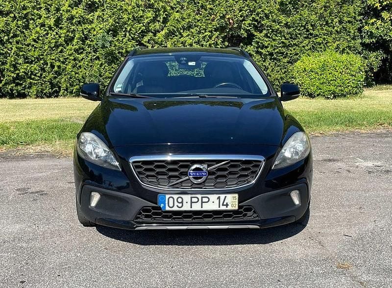 Usado 2015 Volvo V40 CC Carrinha | € 14.500 (Preço justo) - Imagem 1/4