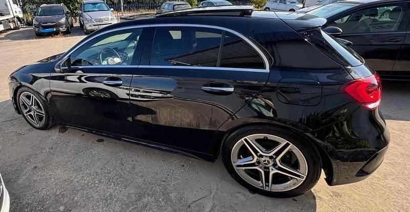 Preto Usado 2019 Mercedes A180 Citadino | € 22.000 (Preço elevado) - Imagem 1/4
