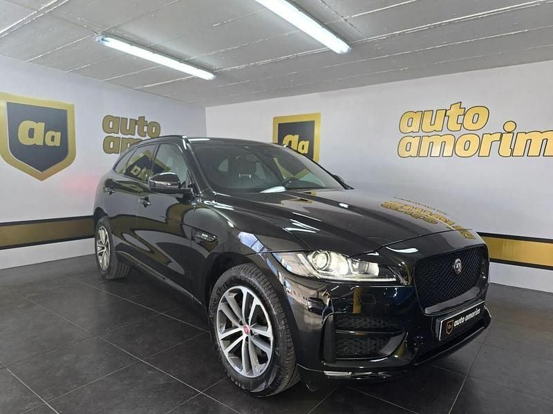 Preto Usado 2019 Jaguar F-Pace R-Sport SUV | € 29.990 (Bom preço) - Imagem 1/4
