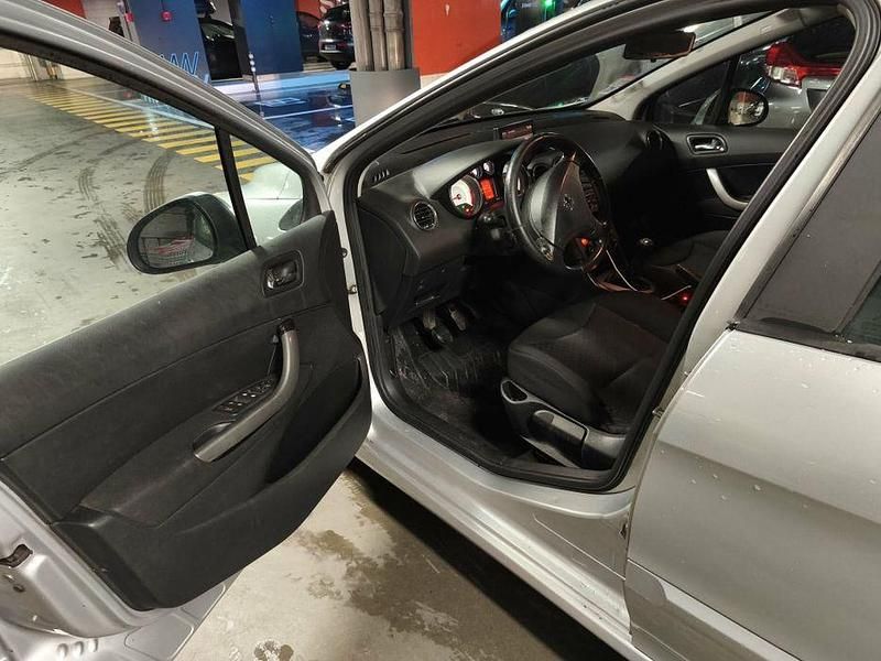 Usado Peugeot 308 SW 115 HP (84 kW) 2011 Carrinha