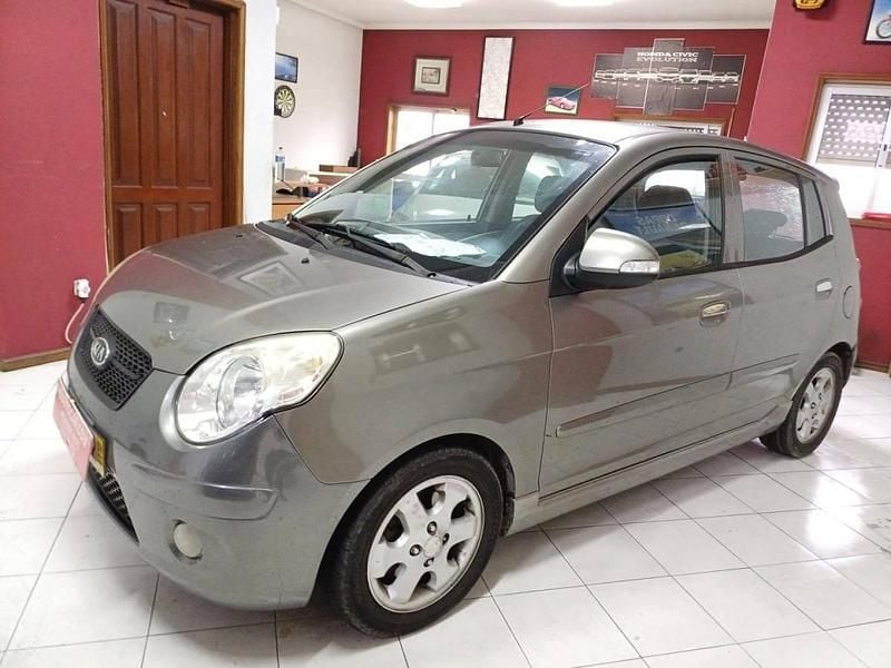 Cinzento Usado 2008 Kia Picanto Citadino | € 3.999 - Imagem 1/4