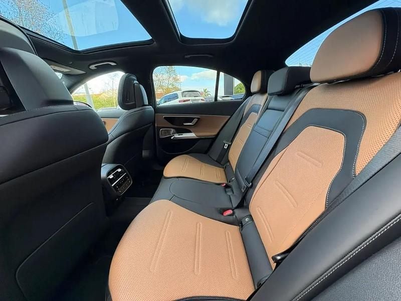 Novo Mercedes E53 AMG AMG Line Premium Plus 585 HP (430 kW) 2026 Preto obsidian Sedan