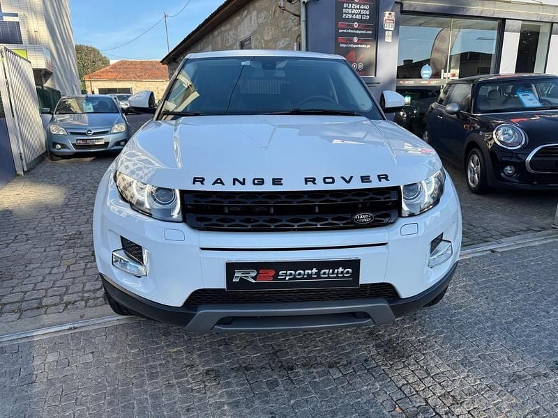 Usado Land Rover Range Rover Pure 150 HP (110 kW) 2015 Branco SUV
