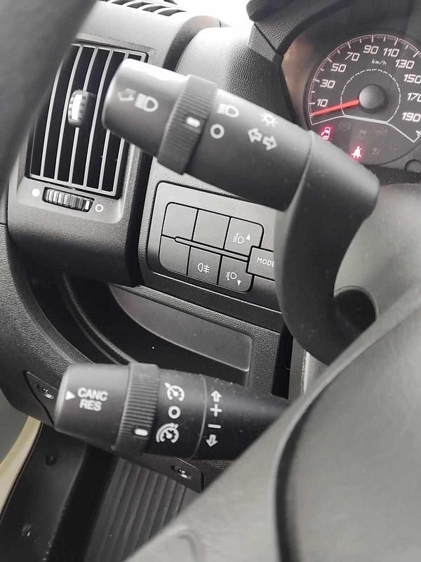 Usado Citroën Jumper 131 HP (96 kW) 2019 Branco Monovolume