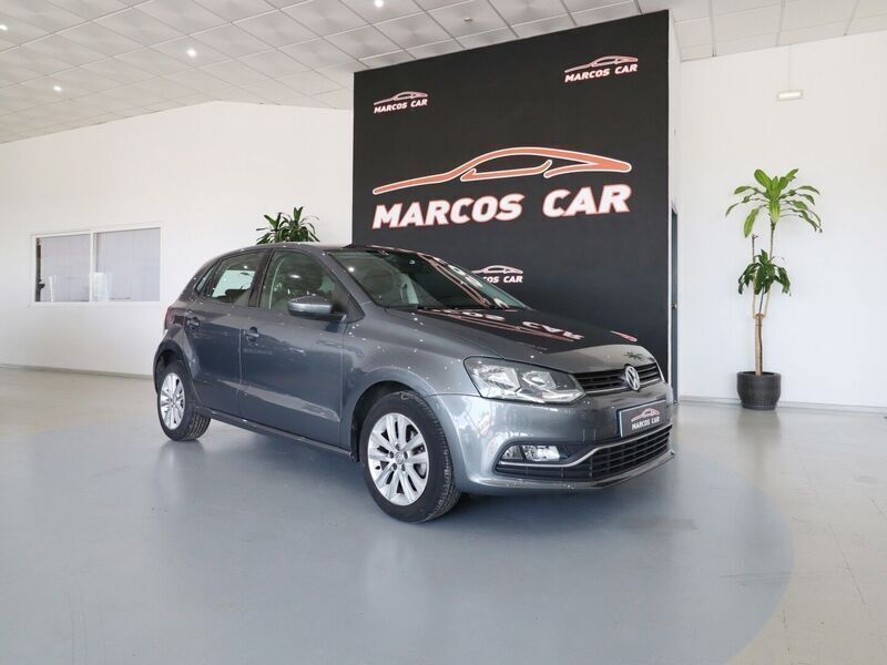 Cinza Usado 2015 VW Polo | € 10.900 (Preço justo) - Imagem 1/4