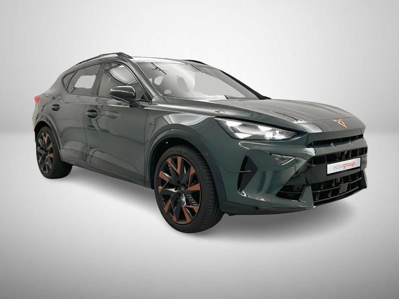 Azul Usado 2025 Cupra Formentor VZ SUV | € 49.990 - Imagem 1/4
