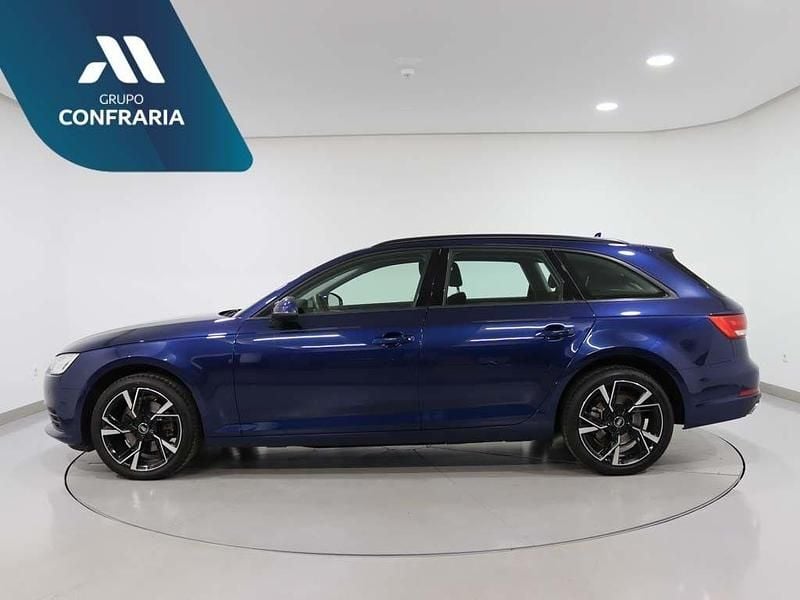 Usado Audi A4 Design 150 HP (110 kW) 2019 Azul Carrinha
