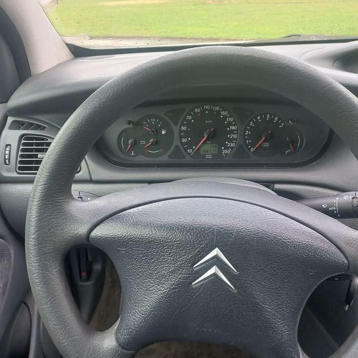 Usado Citroën C5 80 HP (58 kW) 2002 Sedan