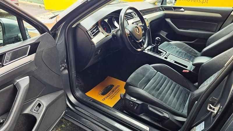 Usado VW Passat 150 HP (110 kW) 2016 Cinzento