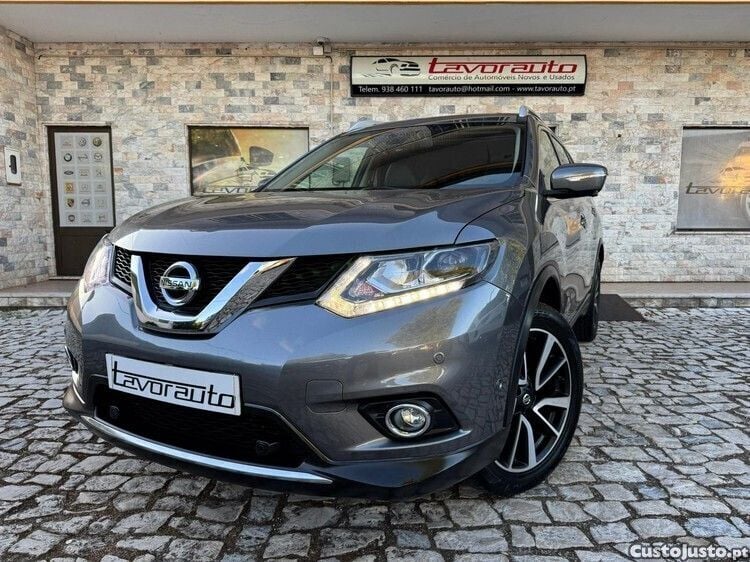 Cinza Usado 2015 Nissan X-Trail Tekna SUV | € 15.900 (Bom preço) - Imagem 1/1