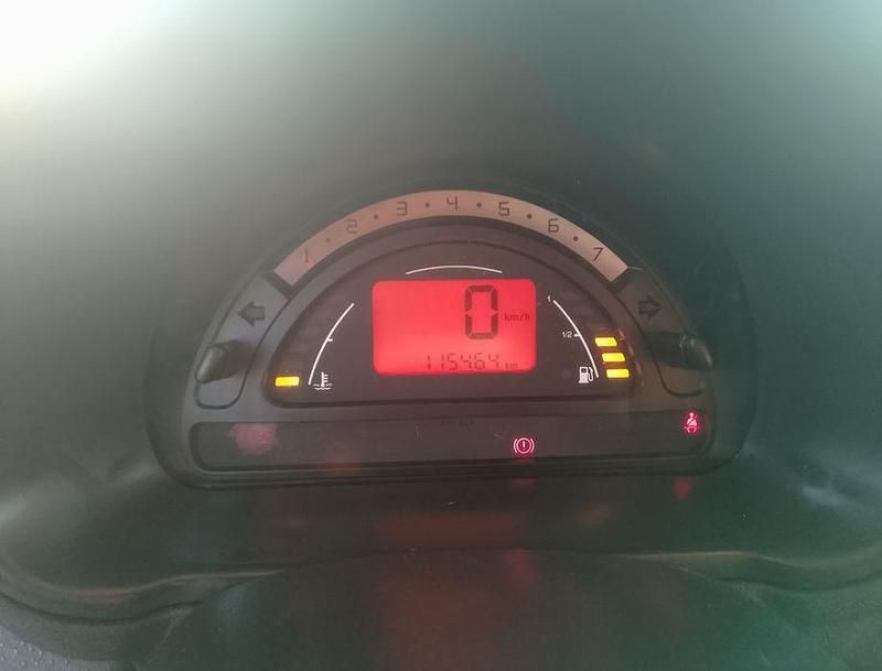 Usado 2003 Citroën C3 Citadino | € 1.900 (Bom preço) - Imagem 1/4