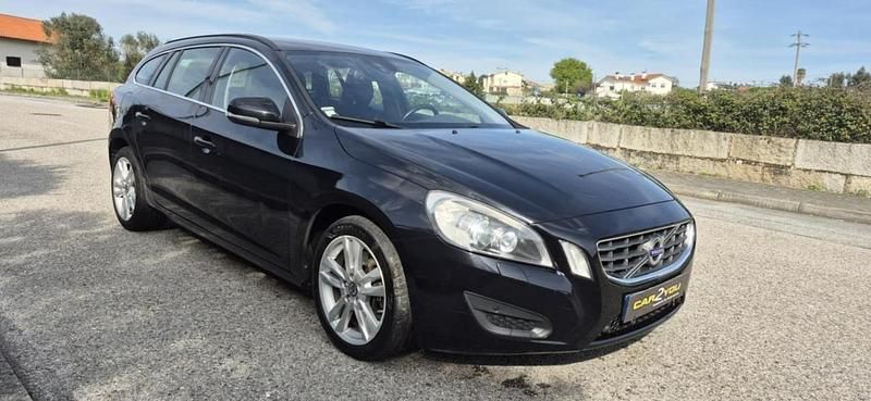 Preto Usado 2012 Volvo V60 Carrinha | € 10.750 - Imagem 1/4