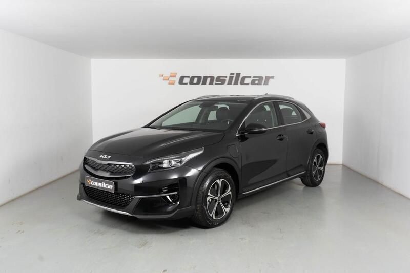 Preto Usado 2022 Kia XCeed SUV | € 21.980 - Imagem 1/4