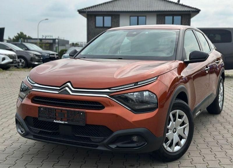 Usado 2022 Citroën C4 Feel Sedan | € 15.000 (Preço justo) - Imagem 1/4