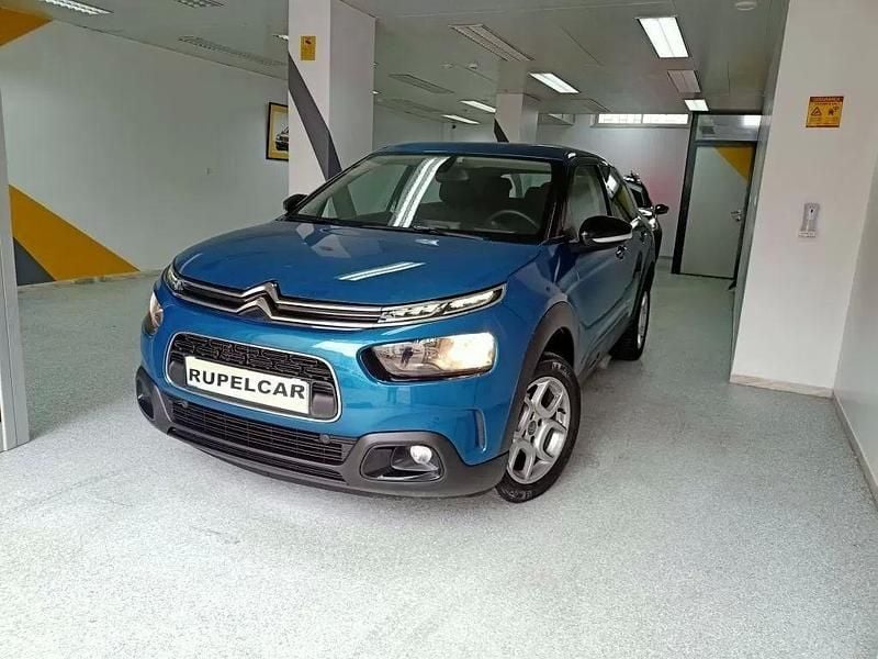 Azul Usado 2018 Citroën C4 Business Class | € 13.250 (Preço justo) - Imagem 1/4