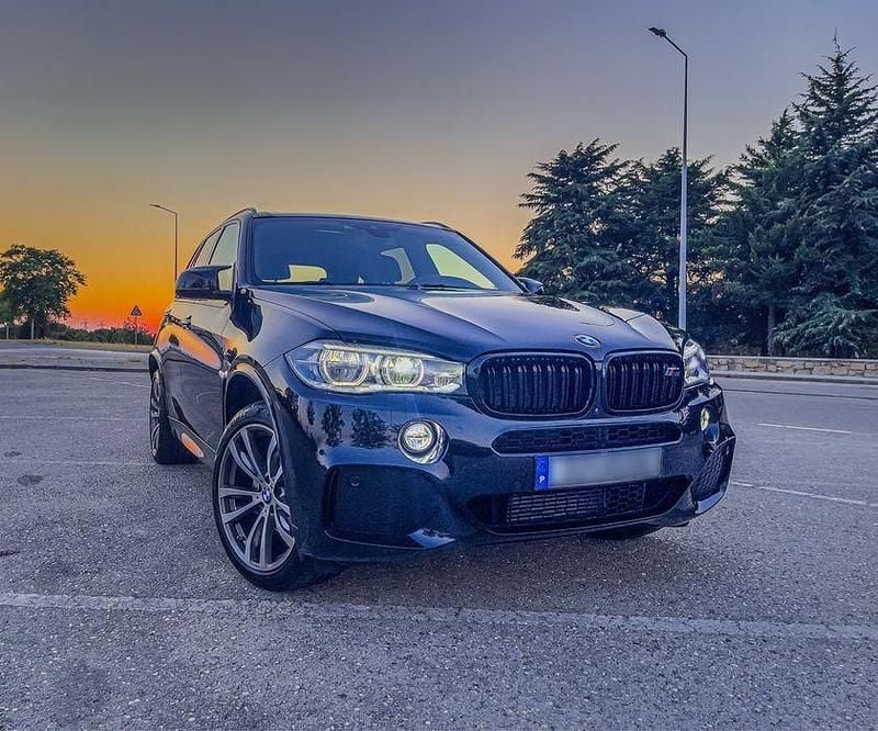 Usado 2018 BMW X5 Comfort Edition SUV | € 43.990 - Imagem 1/4