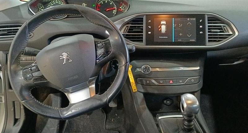 Usado Peugeot 308 Business-Line 102 HP (75 kW) 2019 Branco