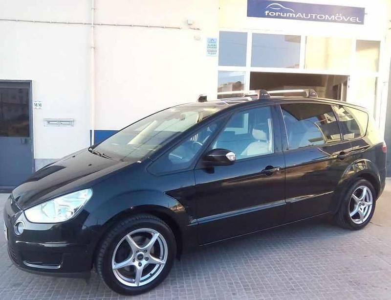 Usado Ford S-MAX S 140 HP (102 kW) 2007 Preto Monovolume