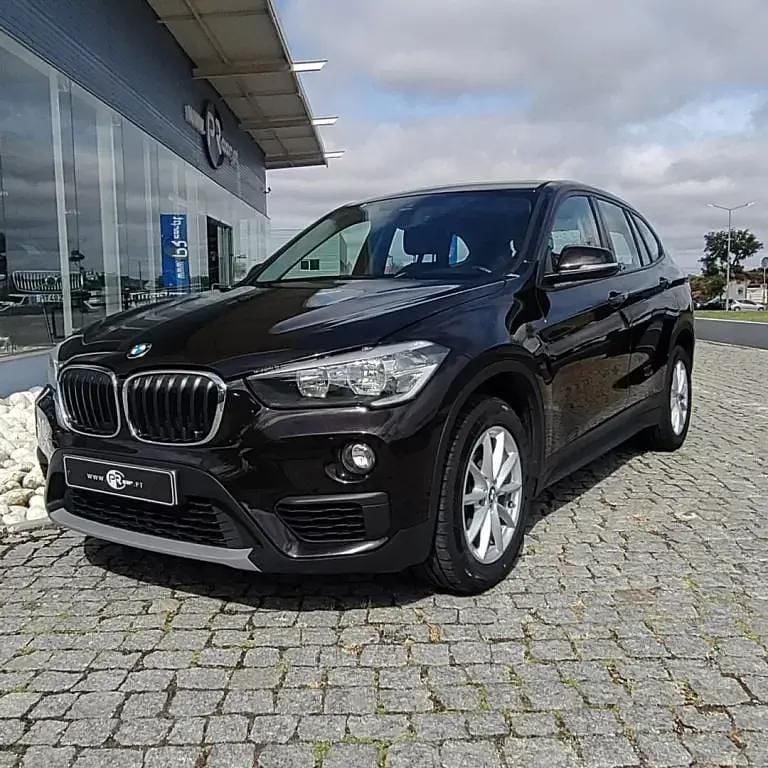 Preto Usado 2017 BMW X1 Advantage SUV | € 21.900 (Preço elevado) - Imagem 1/4