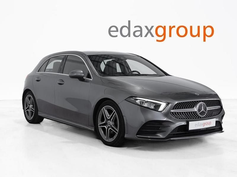 Cinza Usado 2021 Mercedes A180 Progressive | € 24.490 - Imagem 1/4