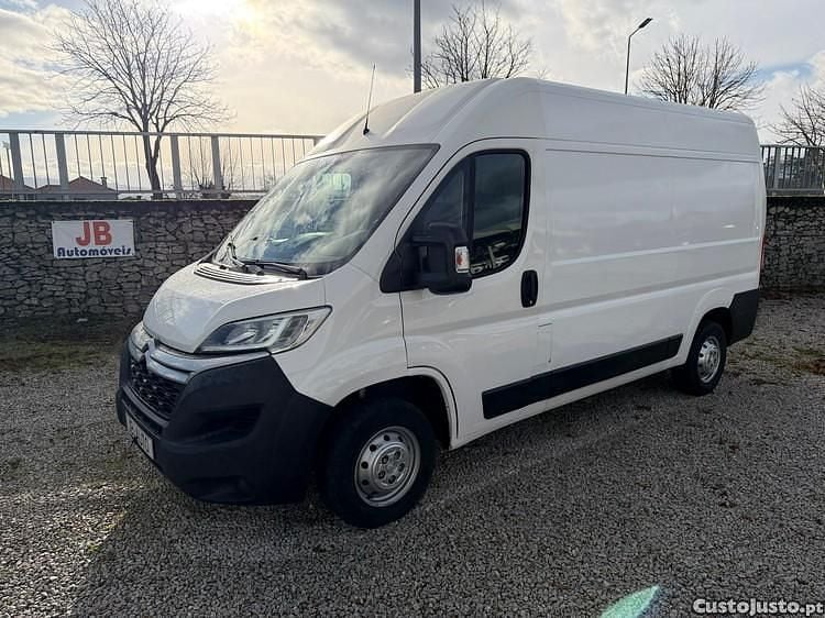 Branco Usado 2018 Citroën Jumper Monovolume | € 16.450 (Preço justo) - Imagem 1/1
