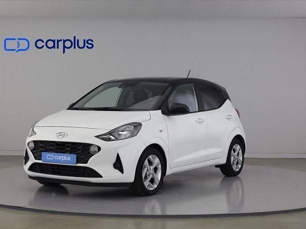 Branco Usado 2022 Hyundai i10 Comfort Citadino | € 14.900 (Preço justo) - Imagem 1/4