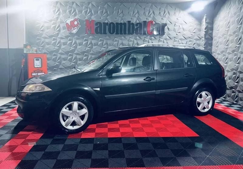 Preto Usado 2007 Renault Mégane II Carrinha | € 3.990 (Caro) - Imagem 1/4